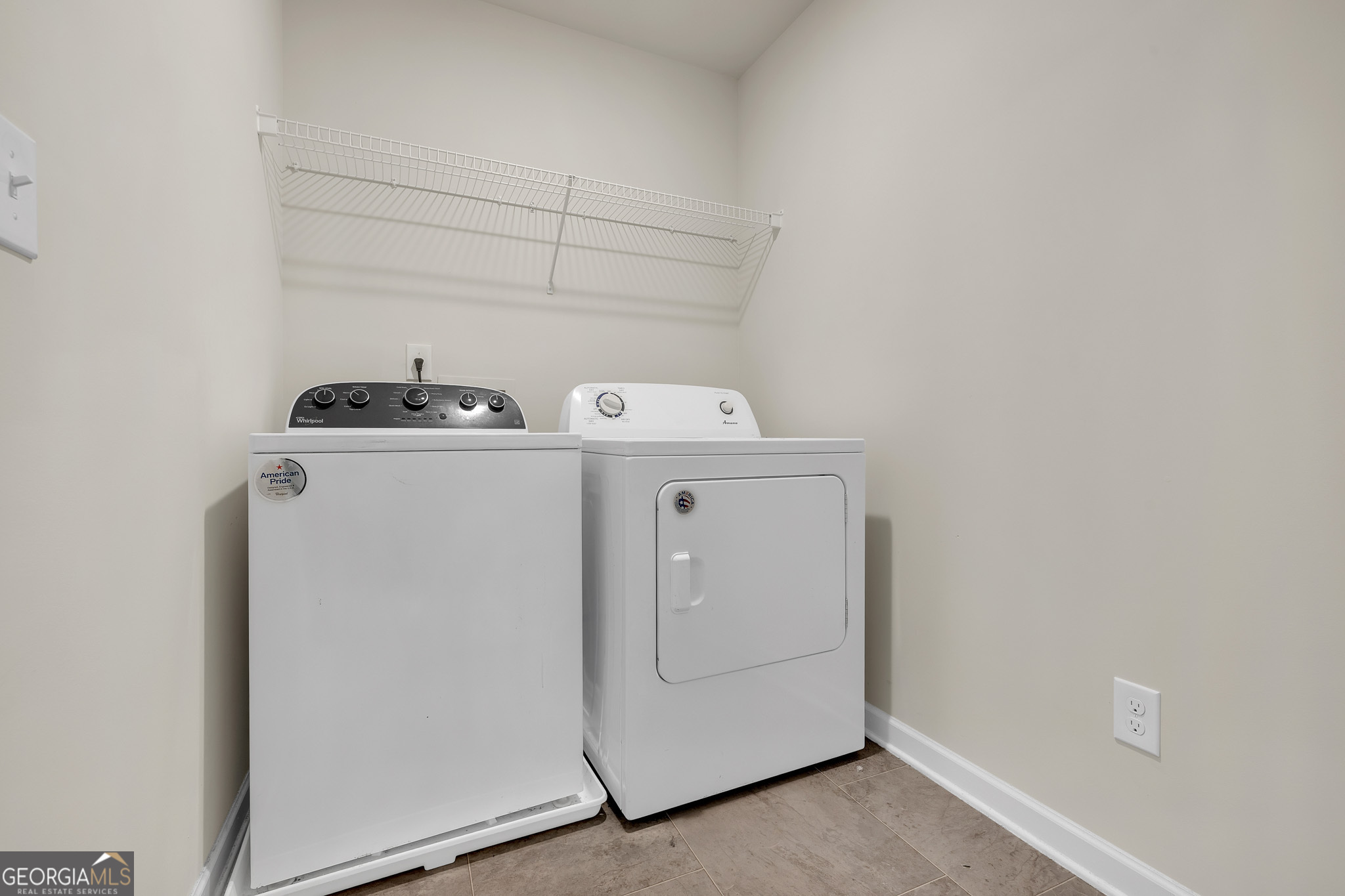 571 Hancock Drive Se Property Photo 18