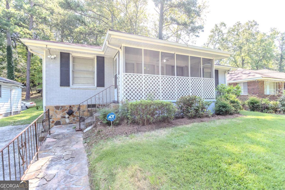 145 Holly Road Nw Property Photo 1