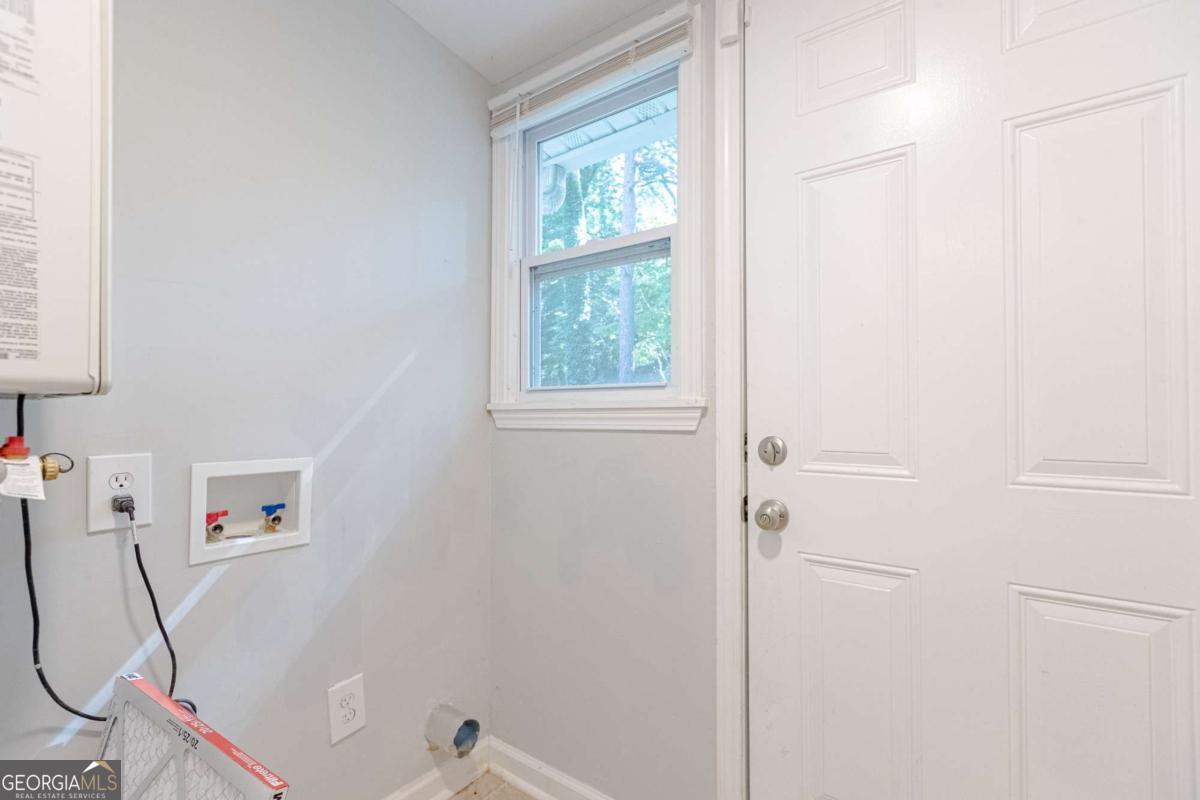 145 Holly Road Nw Property Photo 13