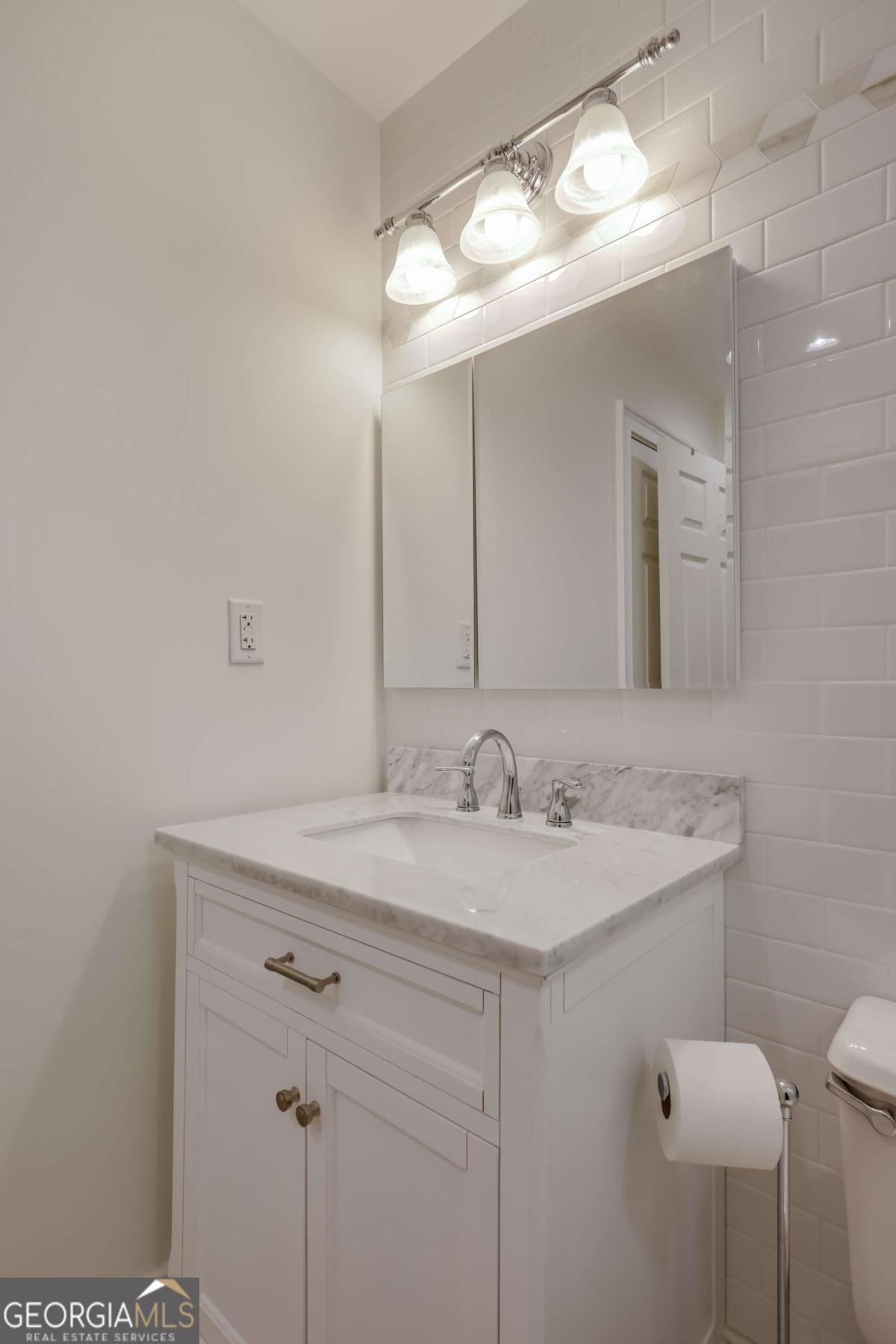 247 Washington Street # 302 Property Photo 25