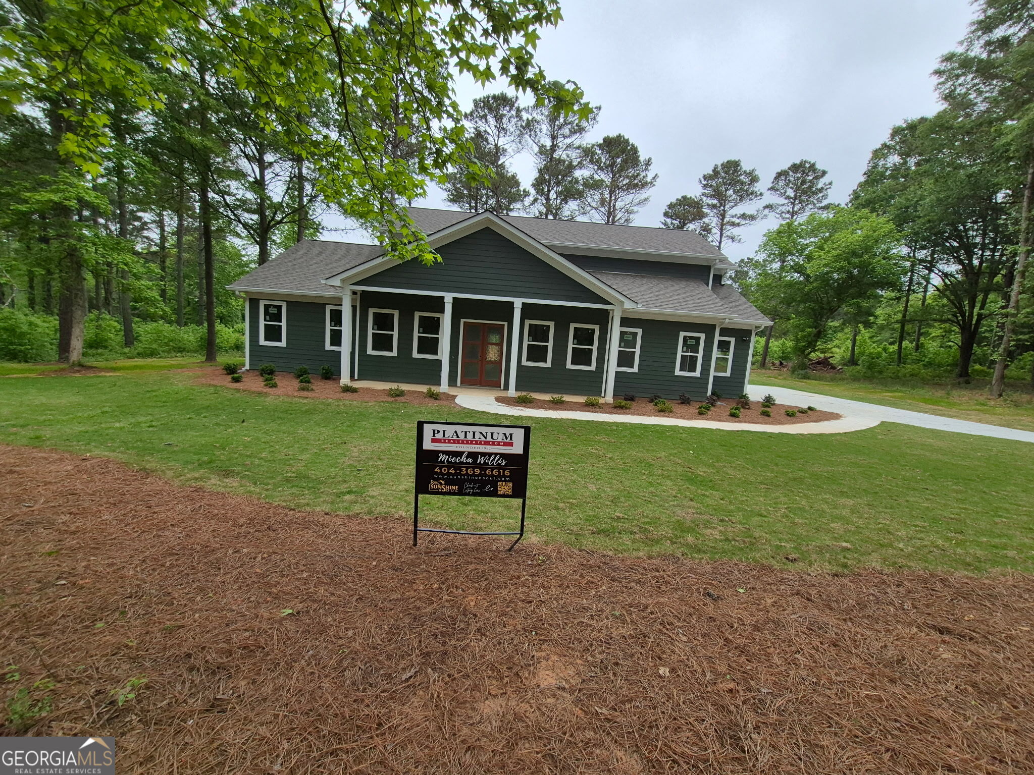 240 Field Road Property Photo 1