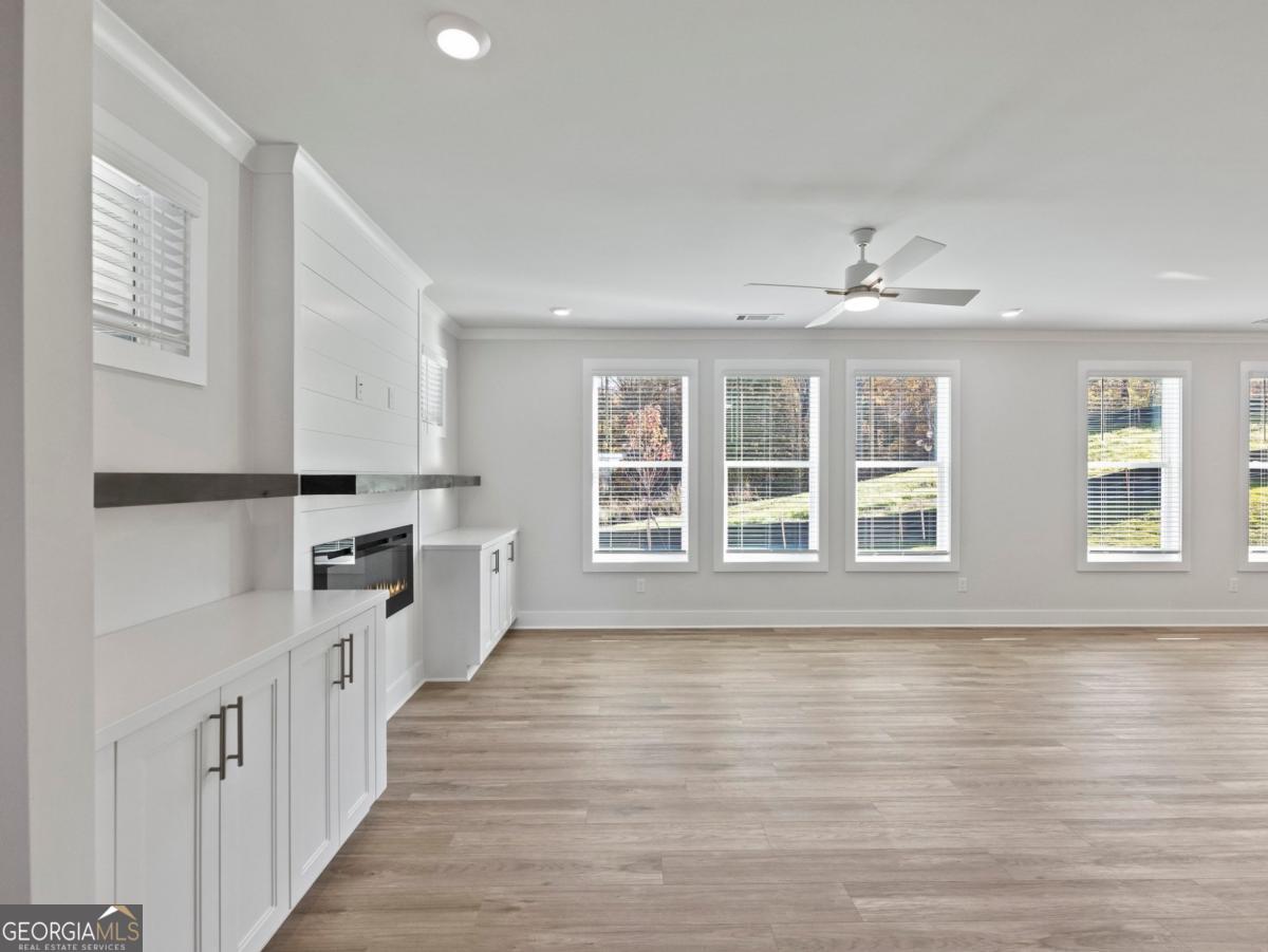 2410 Reserve Manor Court Property Photo 6