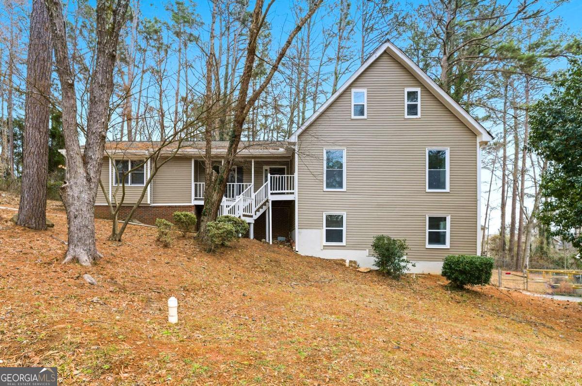 790 Pine Ridge Drive Property Photo 1