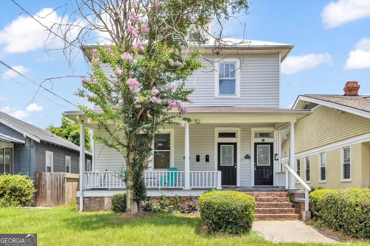 211 Broad Street Property Photo 1