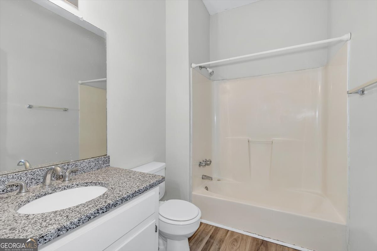 211 Broad Street Property Photo 12