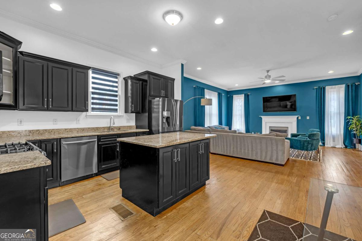 485 Connally Street Se Property Photo 11