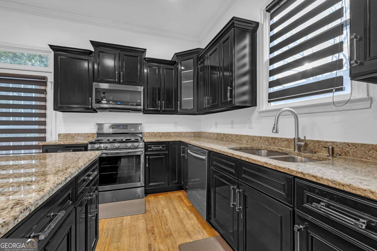 485 Connally Street Se Property Photo 13