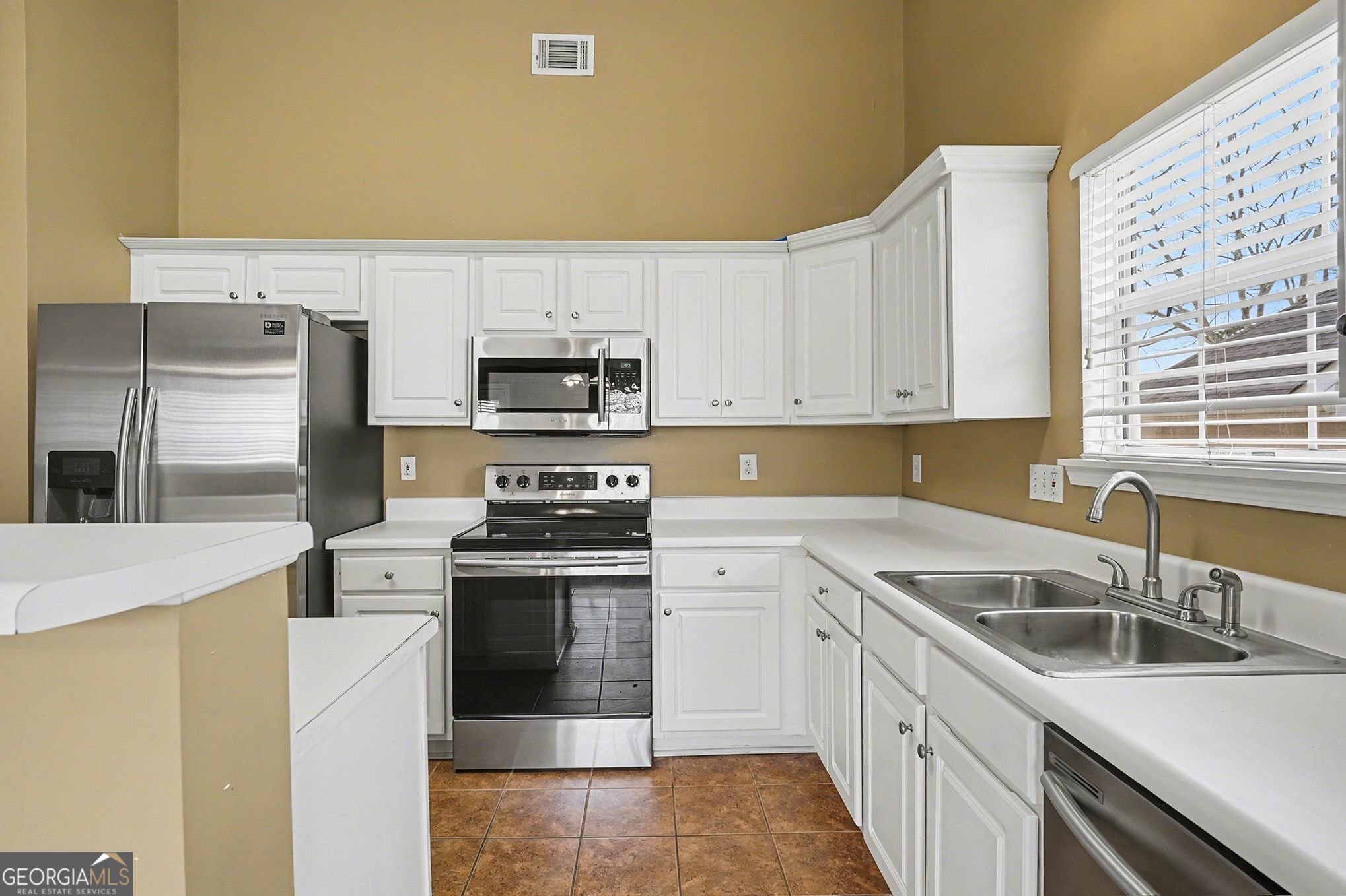 309 Fairdale Trace Property Photo 10