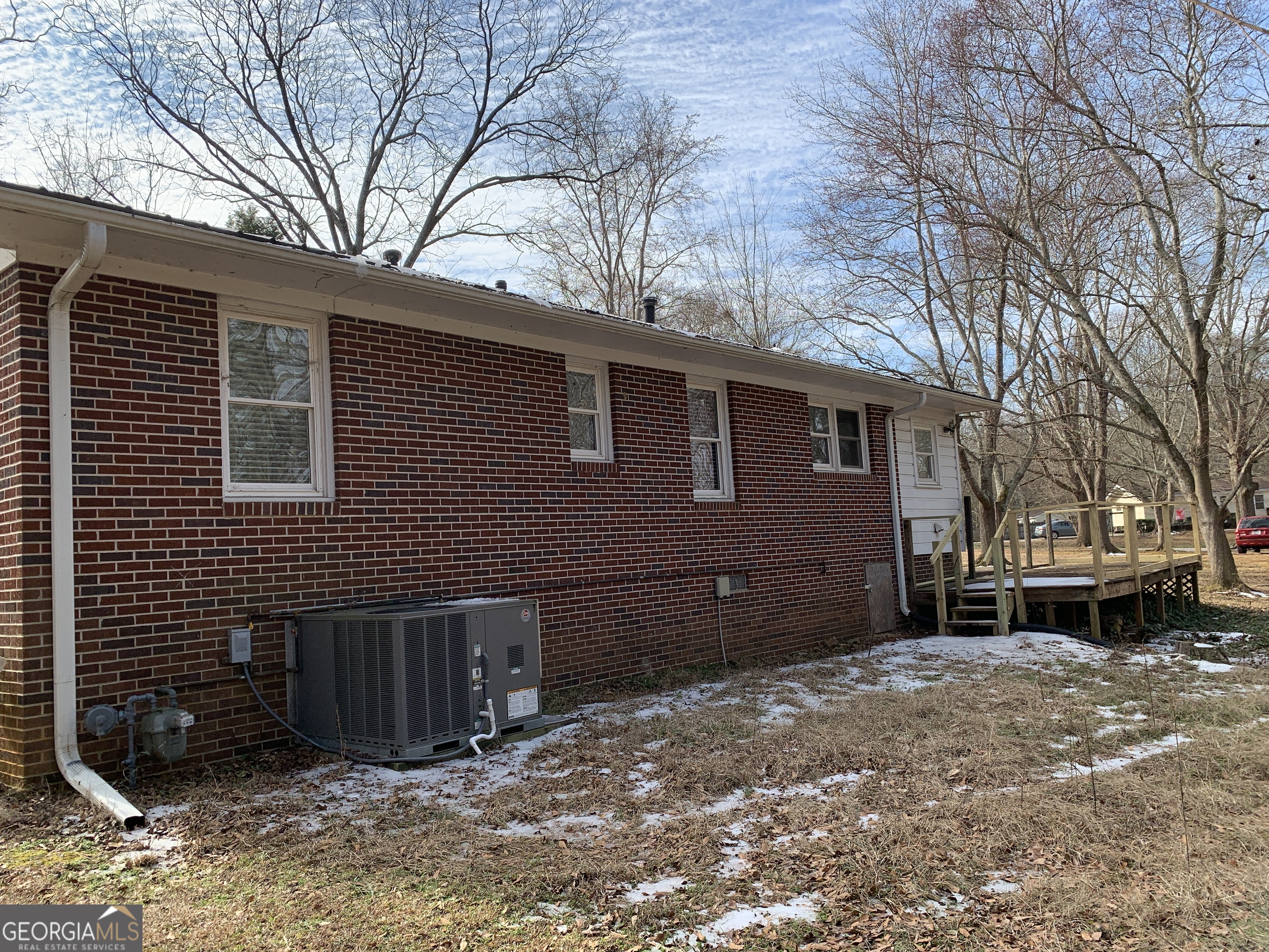145 Glendale Drive Property Photo 11