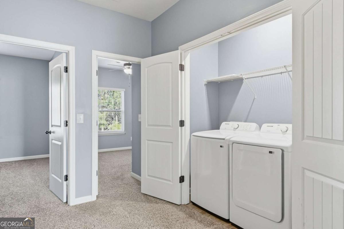 112 Spring Way Square Property Photo 15