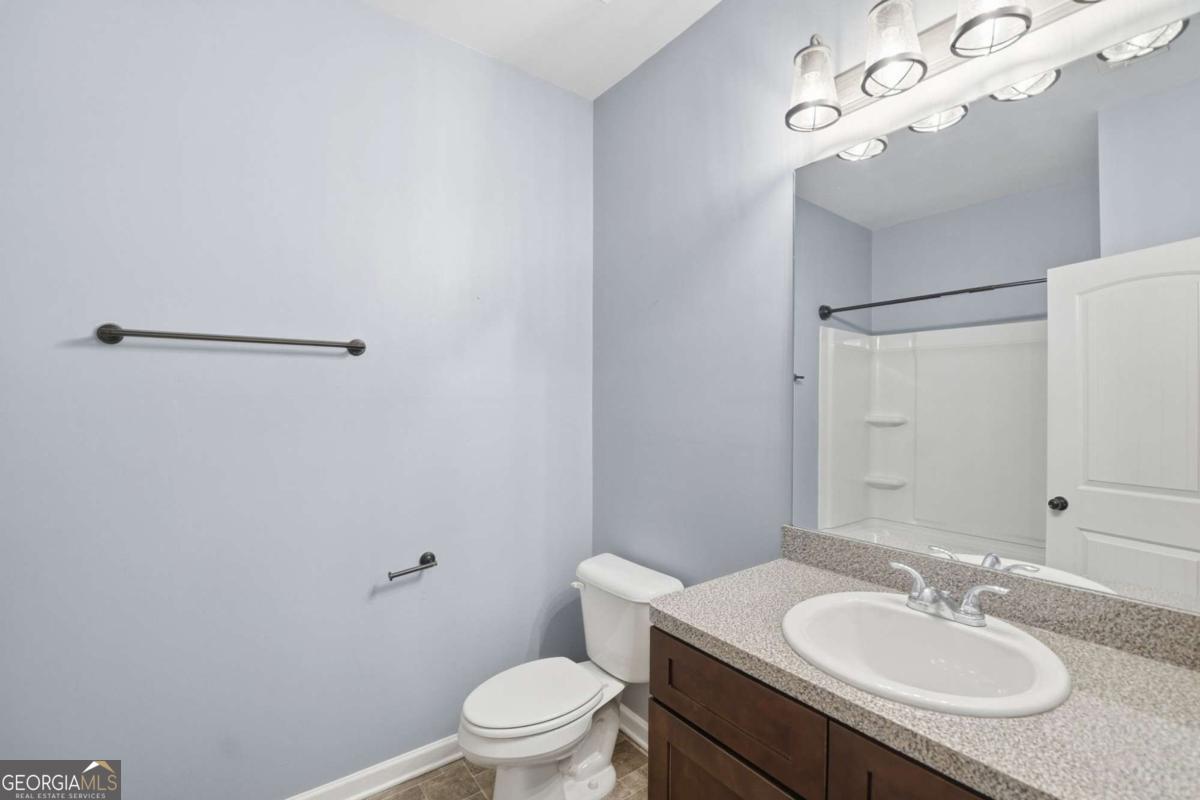 112 Spring Way Square Property Photo 16