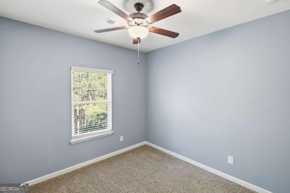 112 Spring Way Square Property Photo 17