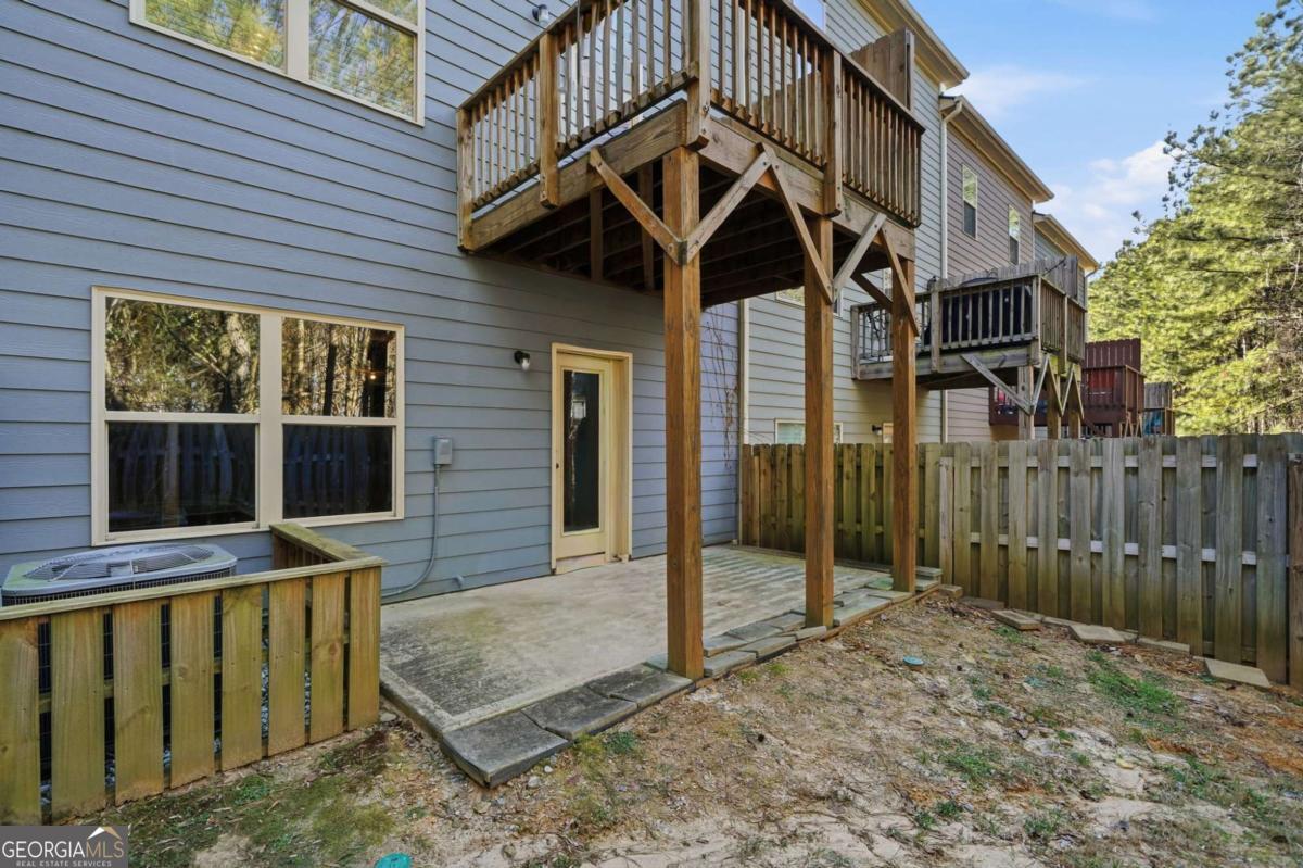 112 Spring Way Square Property Photo 36
