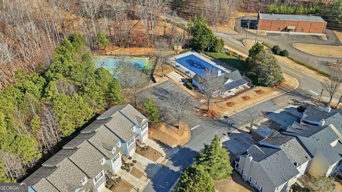 112 Spring Way Square Property Photo 39
