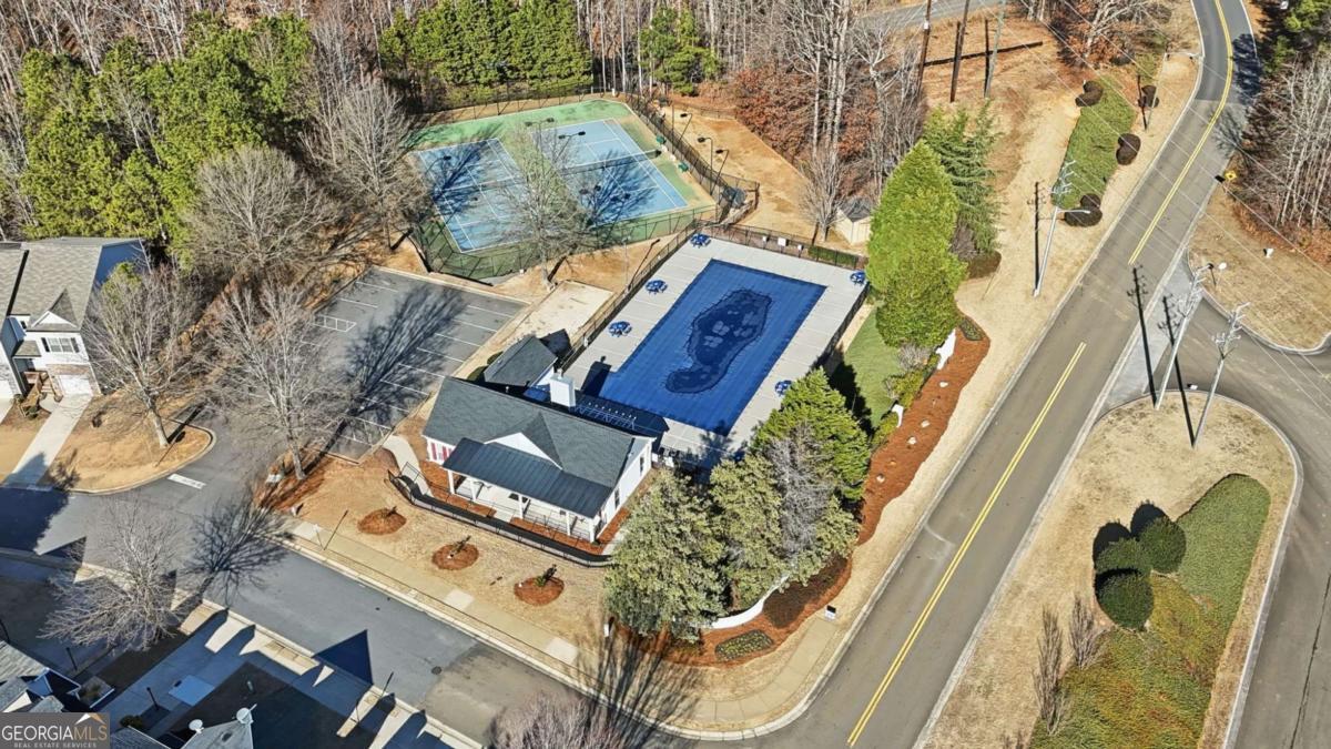 112 Spring Way Square Property Photo 42