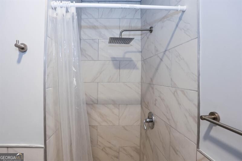 1508 Peachcrest Road Property Photo 18