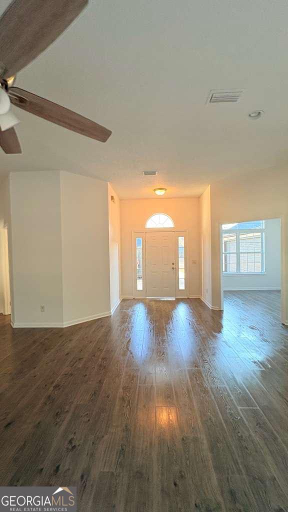 106 Cypress Bend Property Photo 3