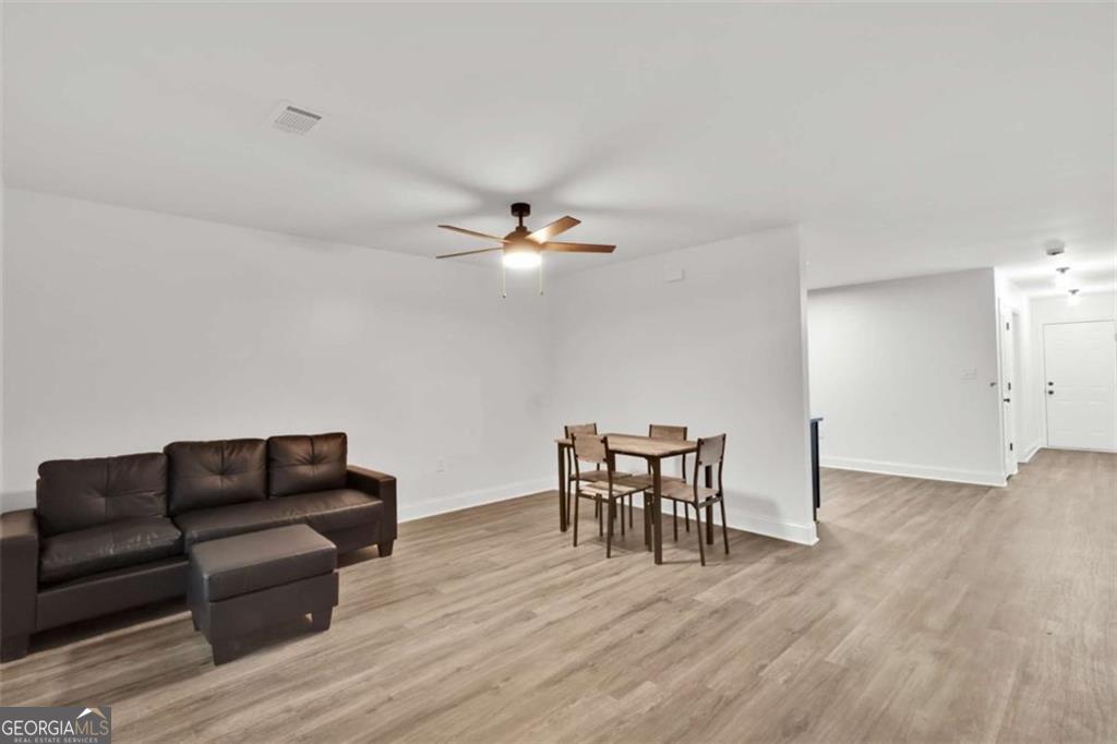 609 A South Camellia Boulevard Property Photo 8