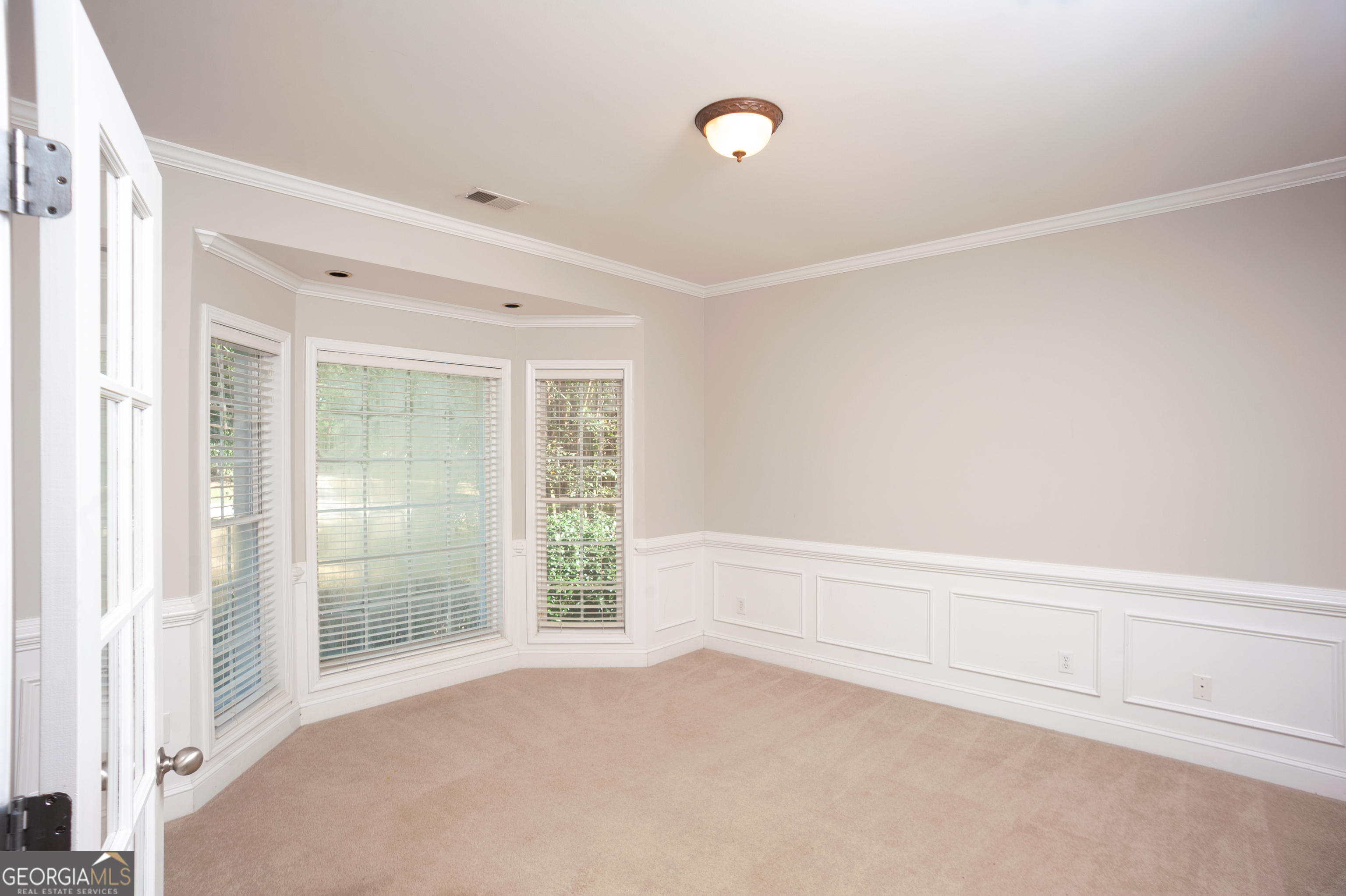 6520 Riada Court Property Photo 4