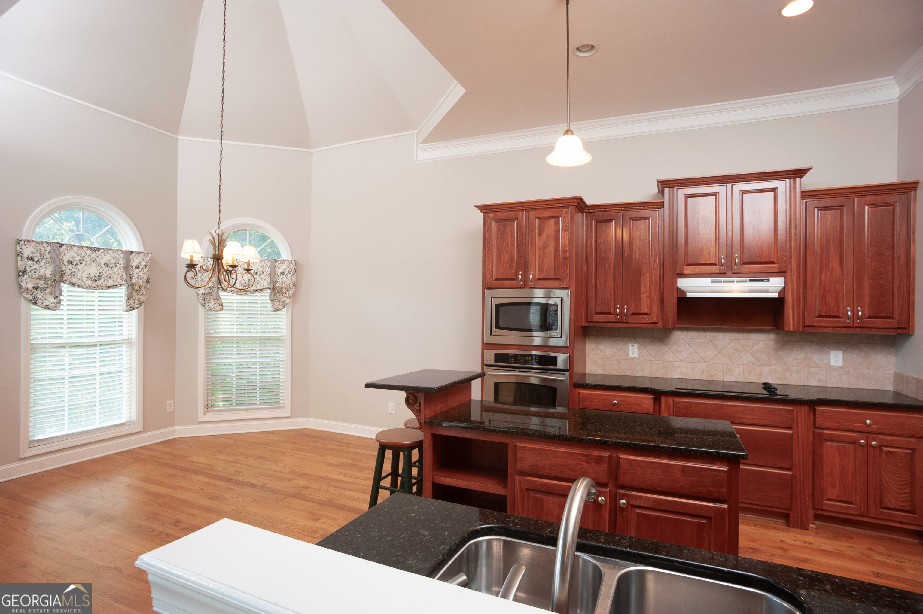 6520 Riada Court Property Photo 7