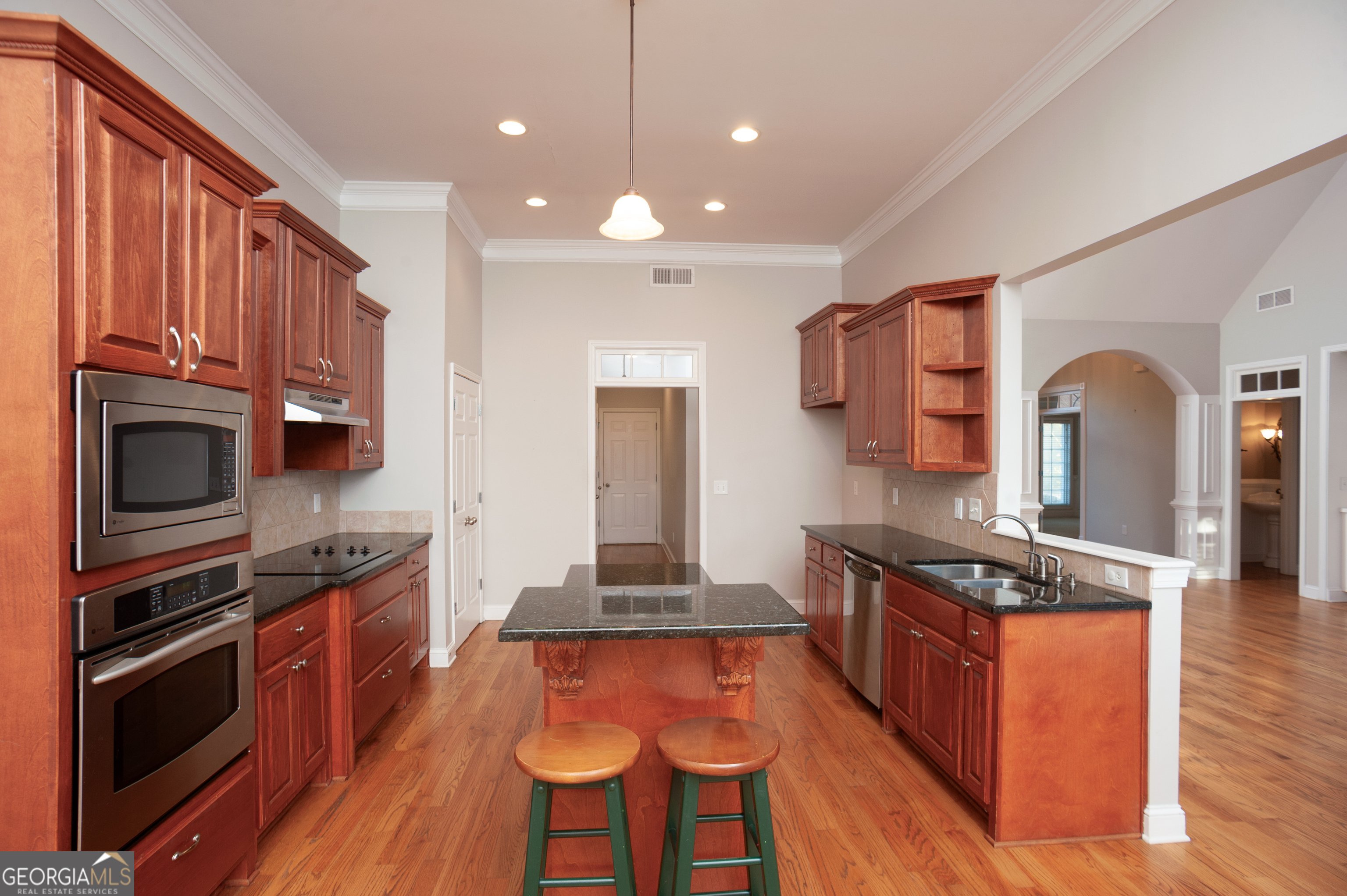 6520 Riada Court Property Photo 8