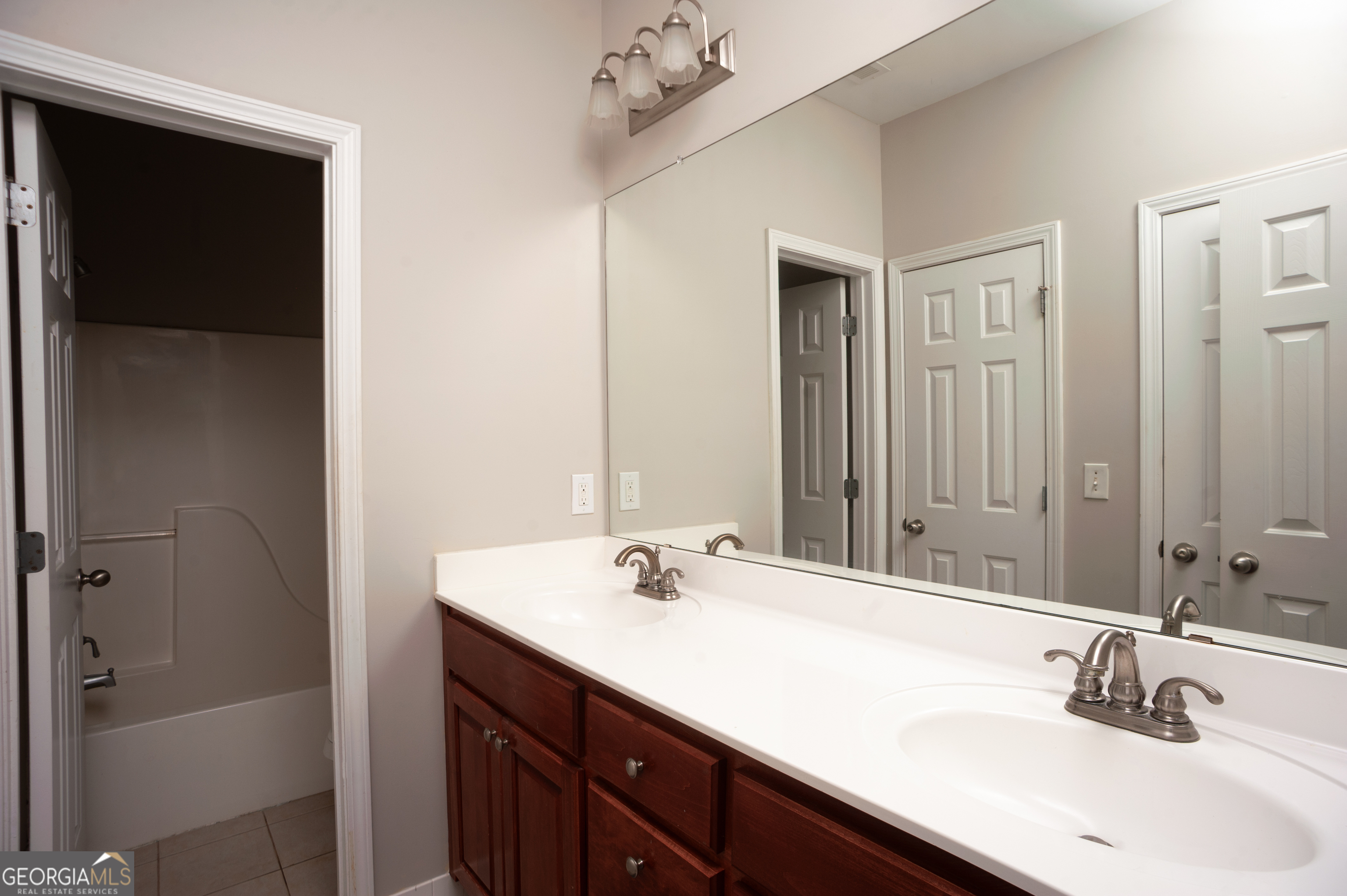 6520 Riada Court Property Photo 15