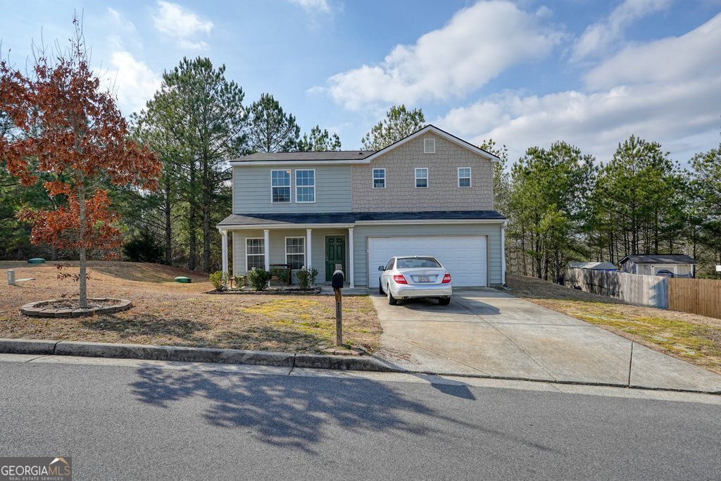 18 Oxford Lane Property Photo 3