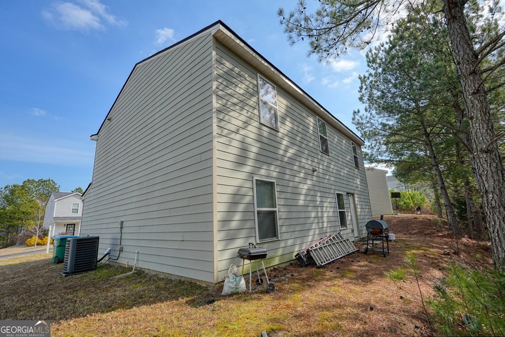 18 Oxford Lane Property Photo 32