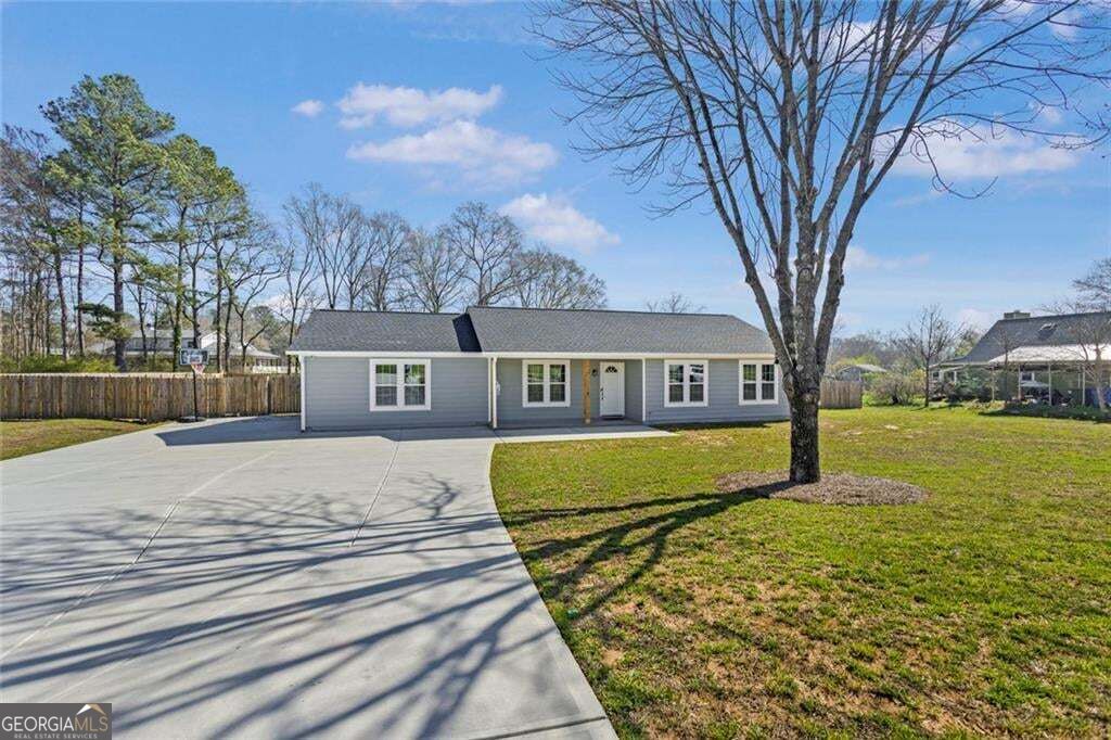 2001 Raymonds Drive Property Photo 1