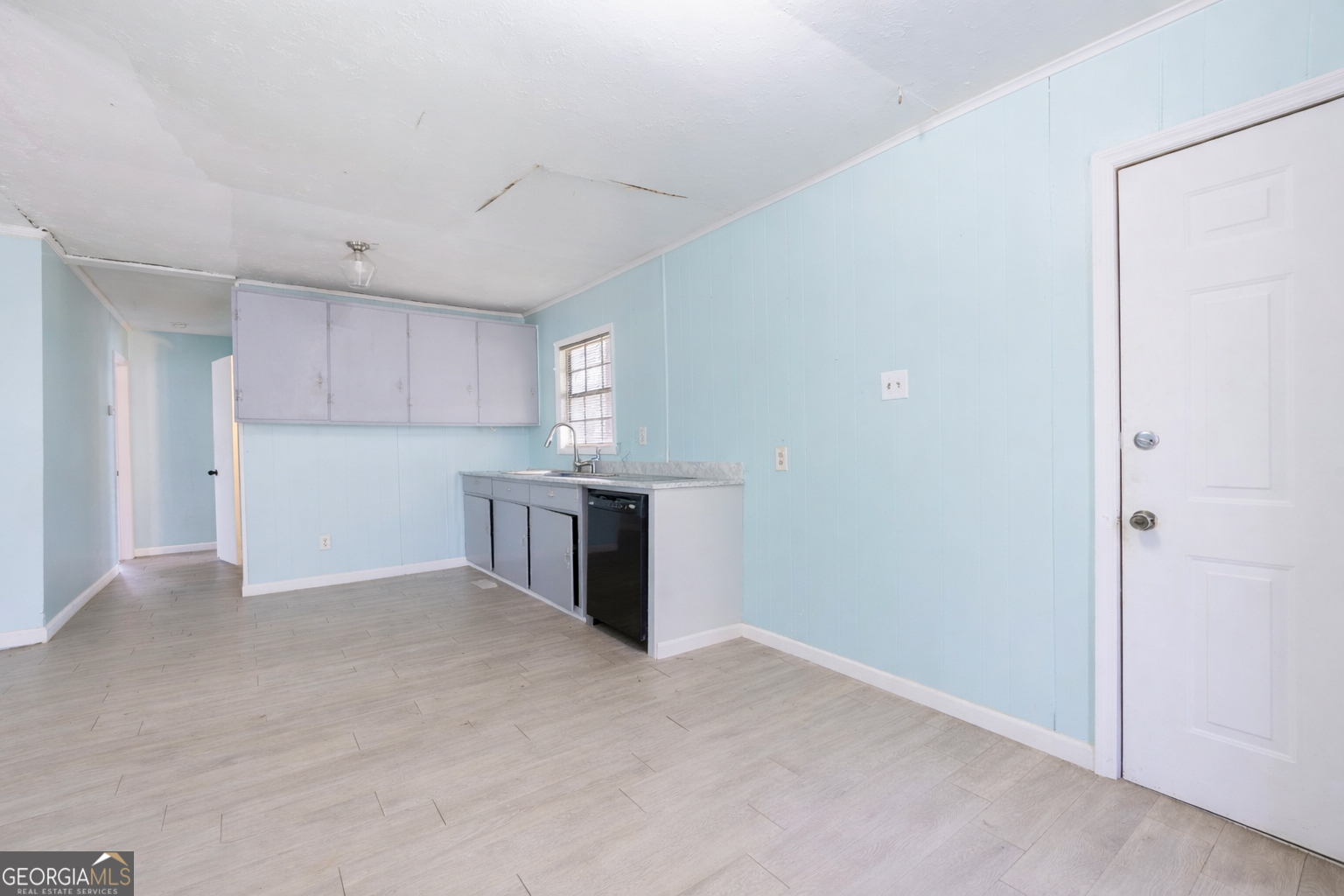 174 Brown Street Property Photo 5