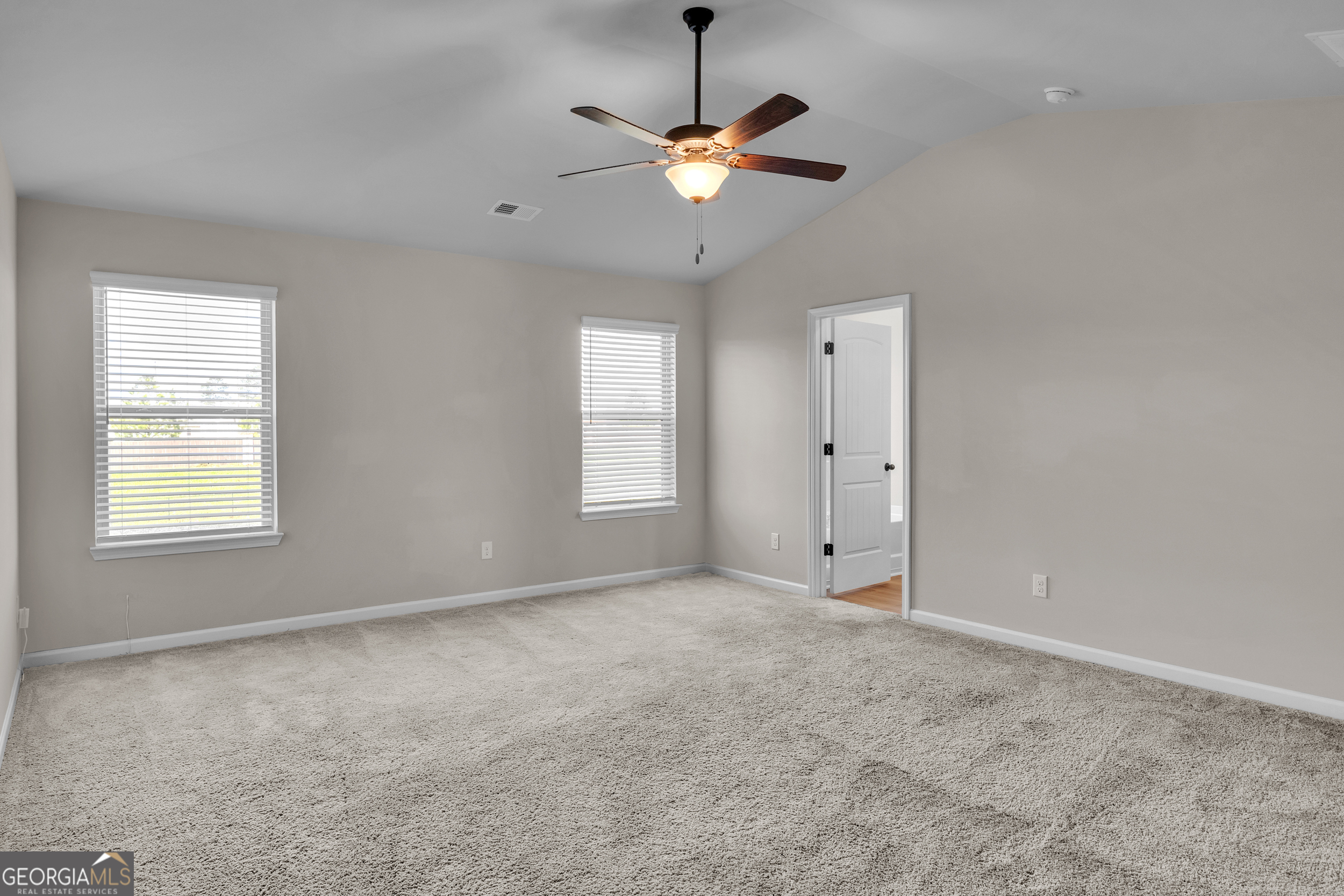 11608 Winston Drive Property Photo 6