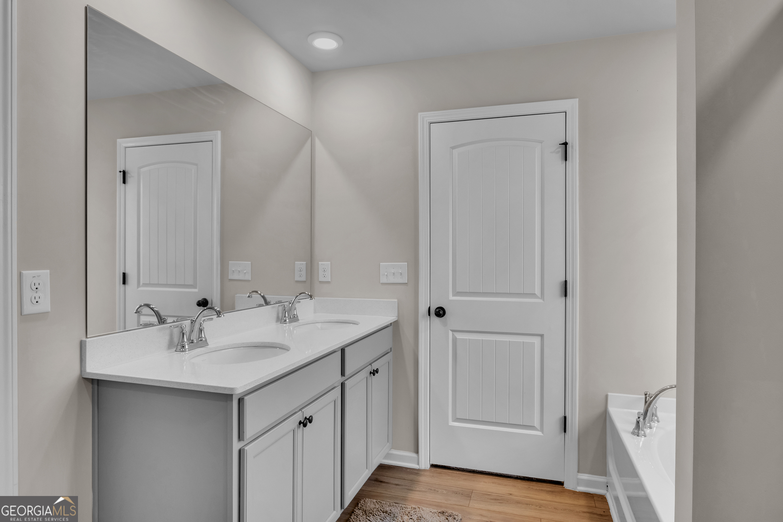 11608 Winston Drive Property Photo 9