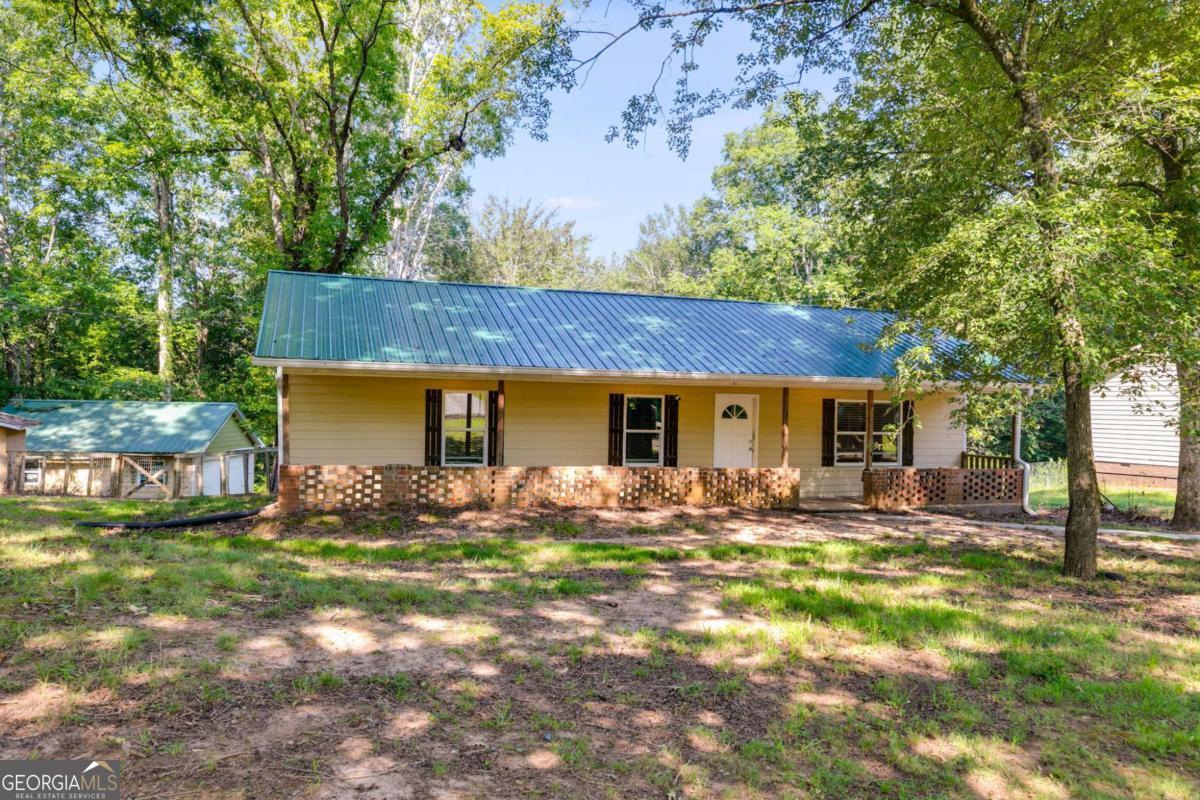 256 Astin Creek Road Property Photo 1