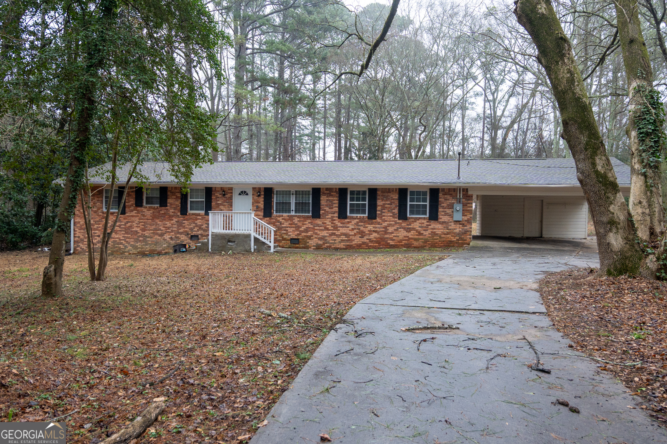 4770 Campbell Drive Property Photo 1