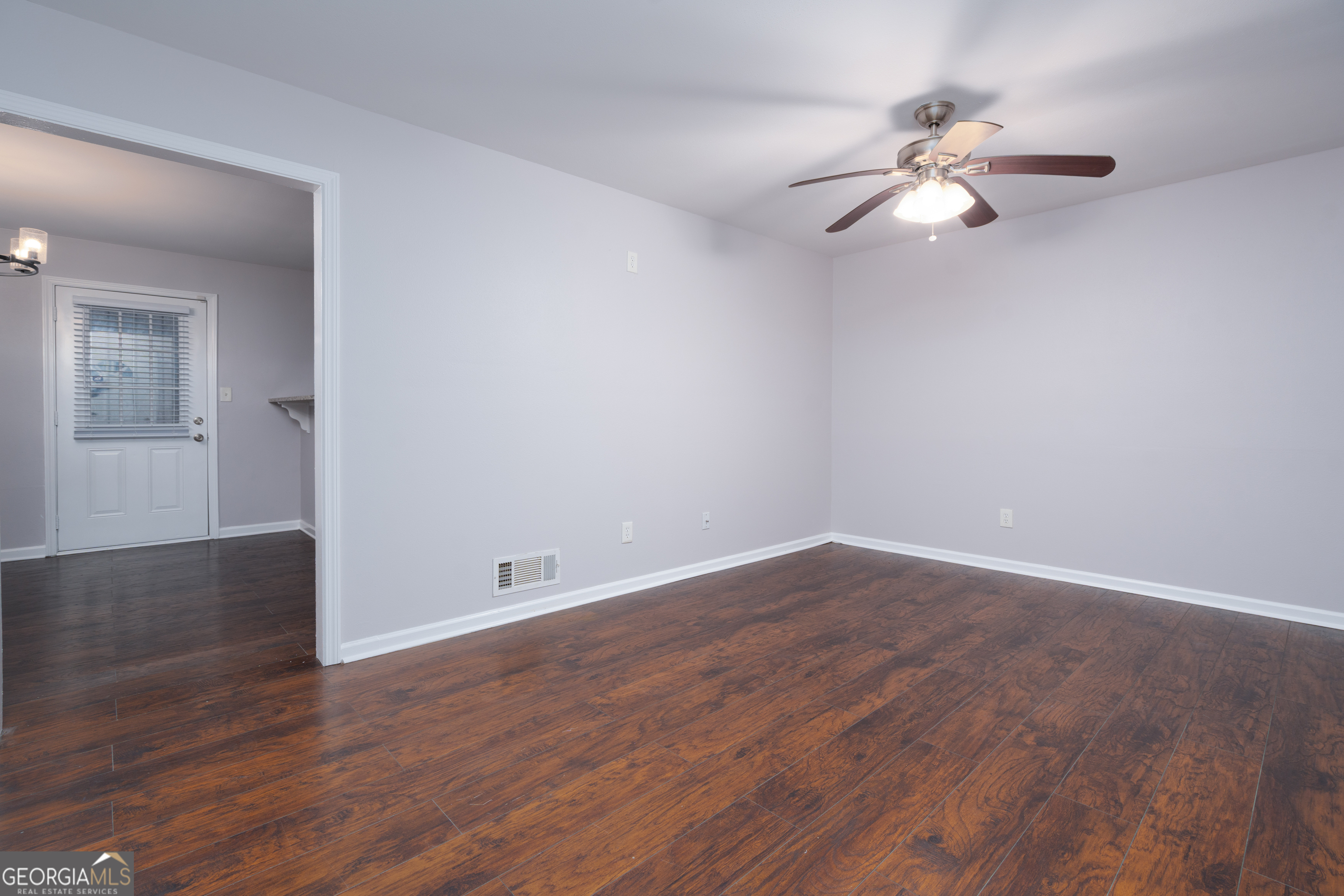 4770 Campbell Drive Property Photo 17