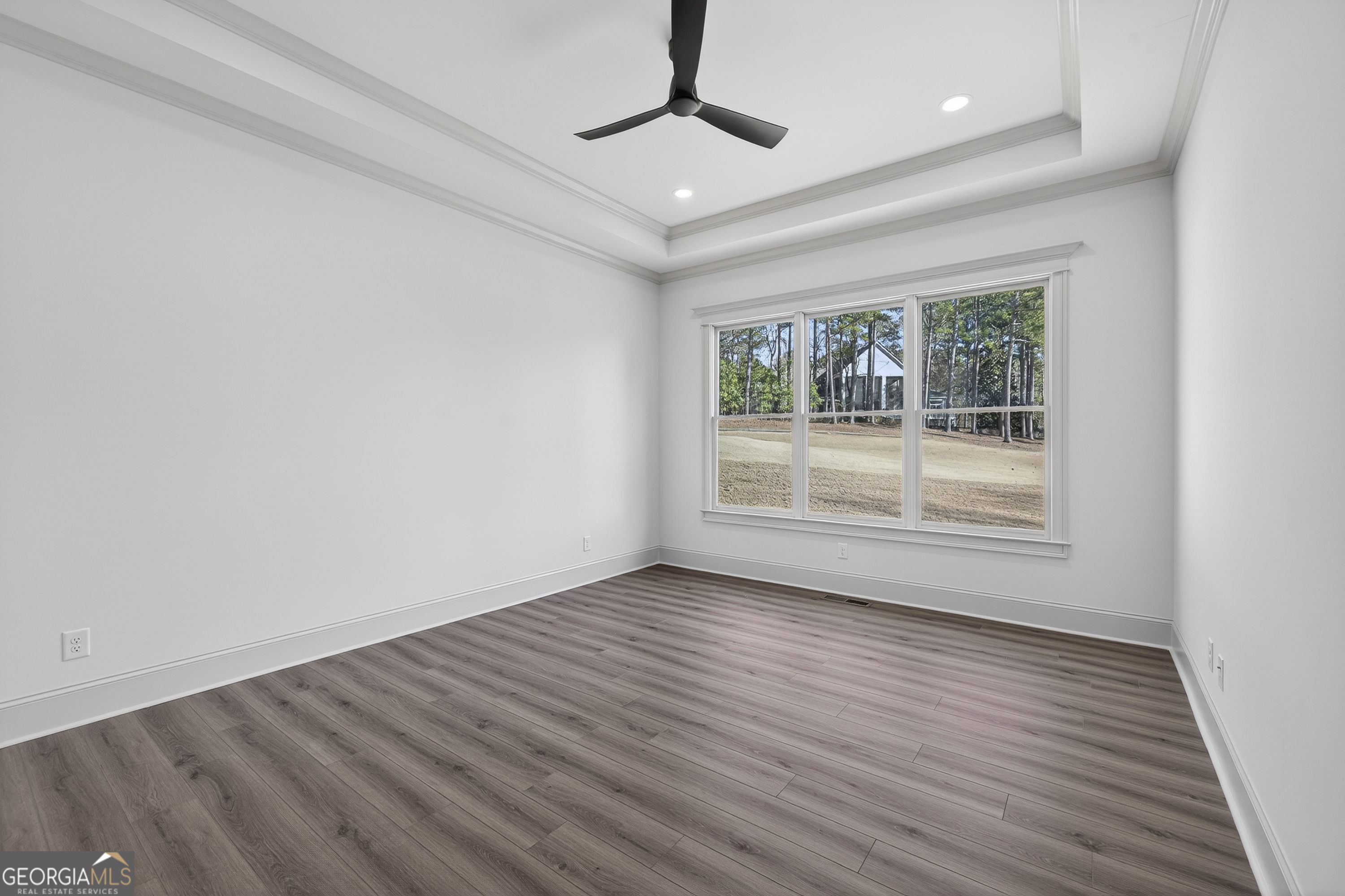 2390 A Club Drive Property Photo 39
