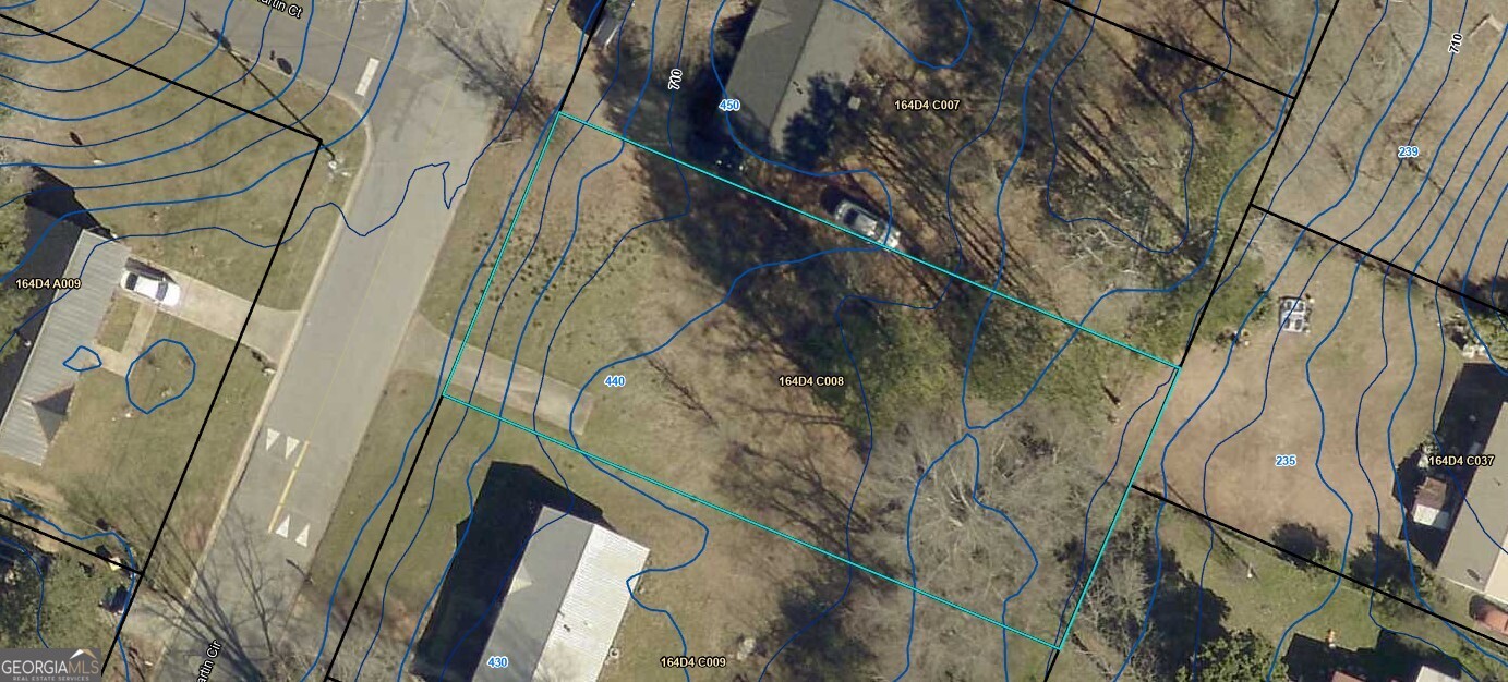440 Martin Circle Property Photo 2