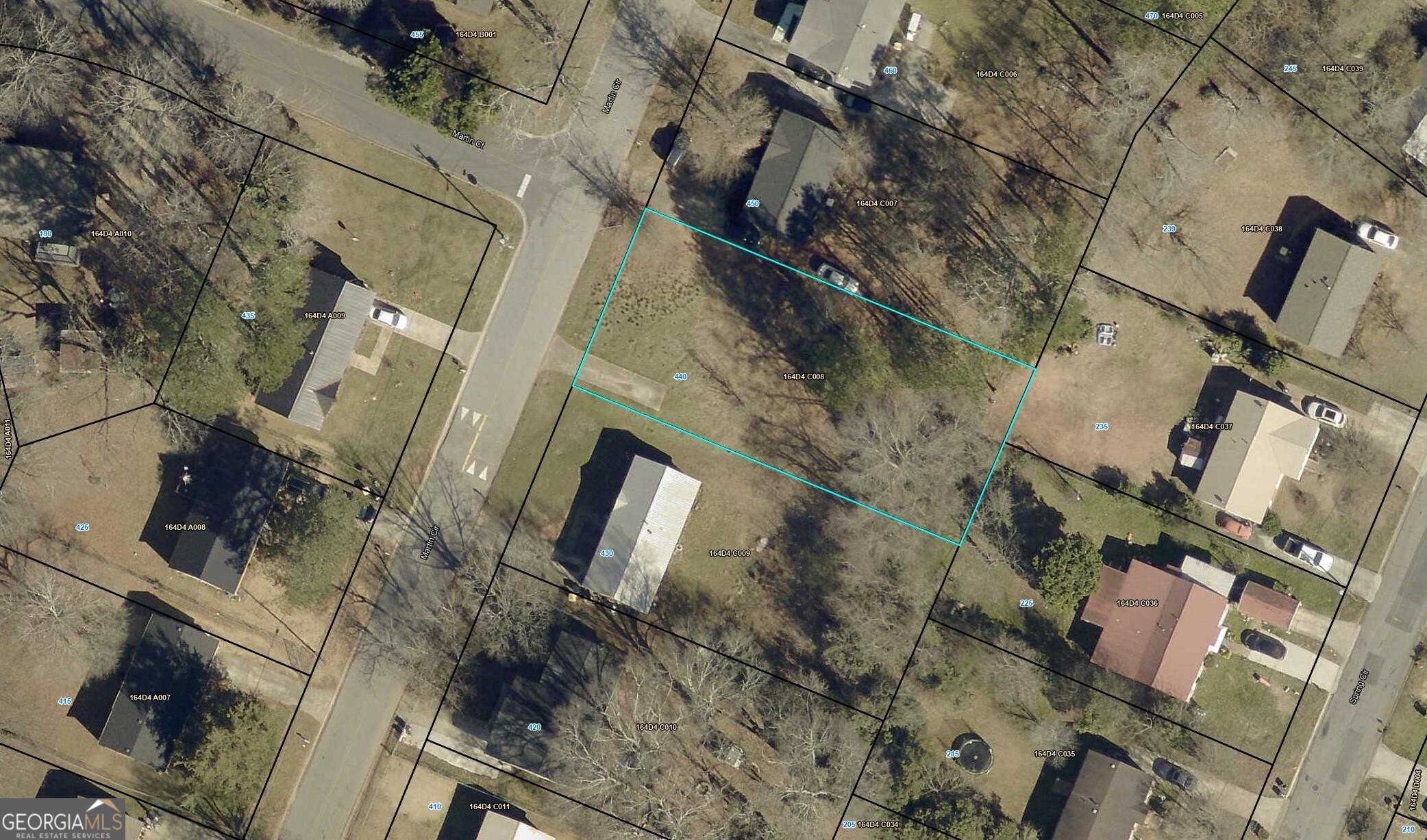440 Martin Circle Property Photo 4