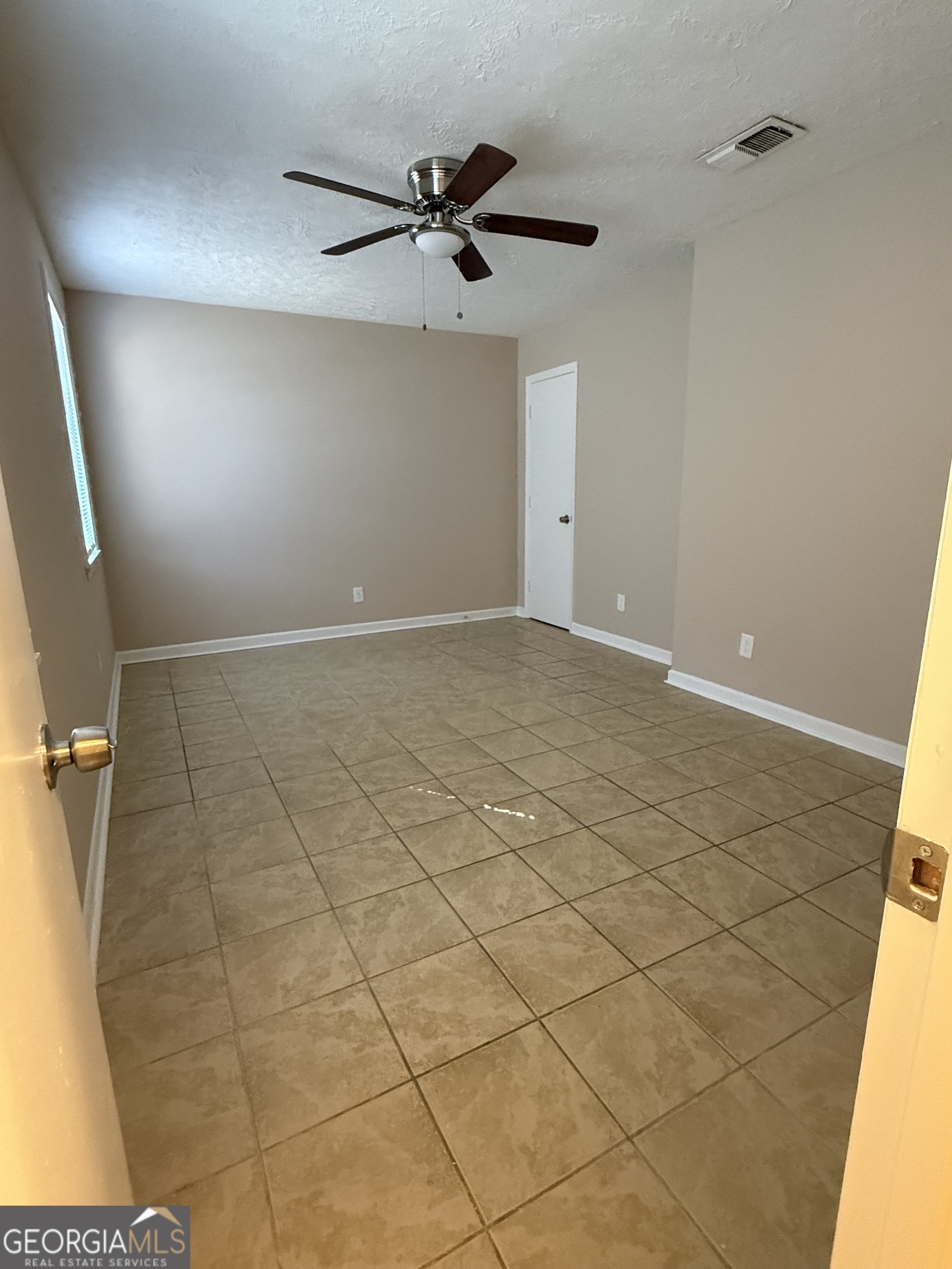3859 Fairington Drive Property Photo 11