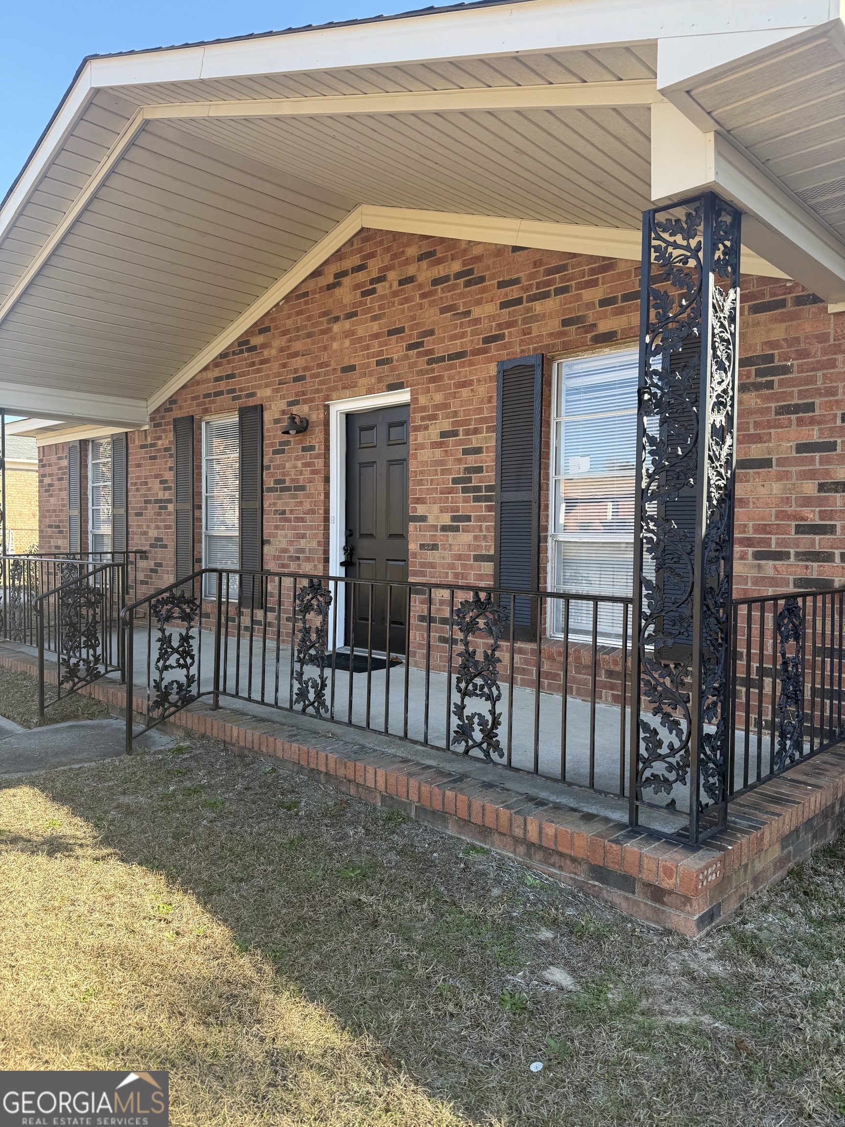 3859 Fairington Drive Property Photo 13