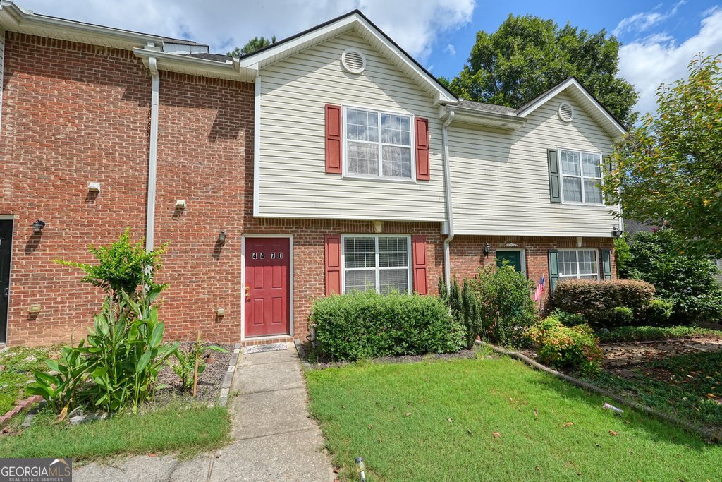 4470 Maple Valley Drive Property Photo 1