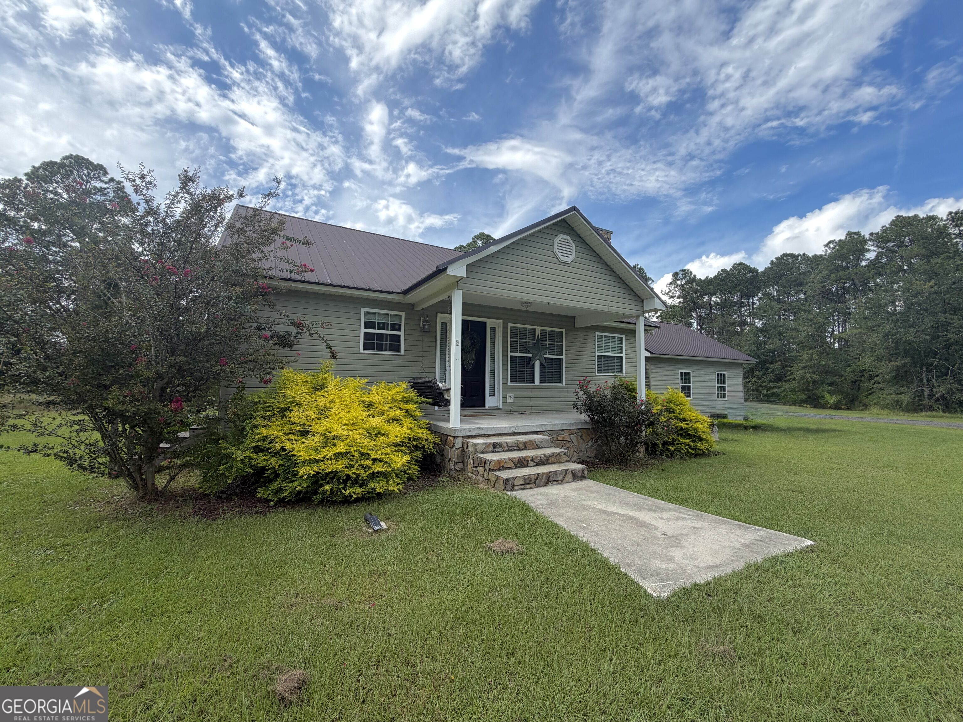 3231 Pear Avenue Property Photo 1
