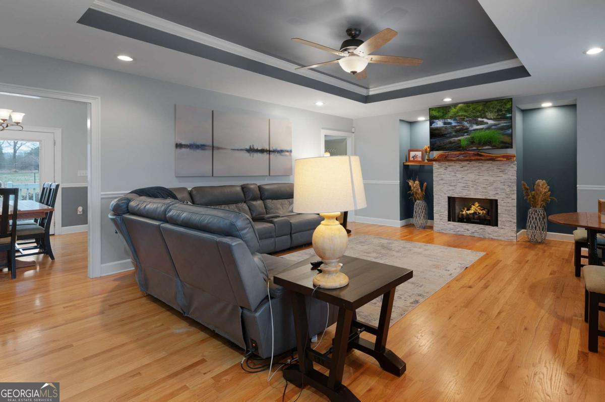 425 Mcdaniel Station Road Sw Property Photo 5
