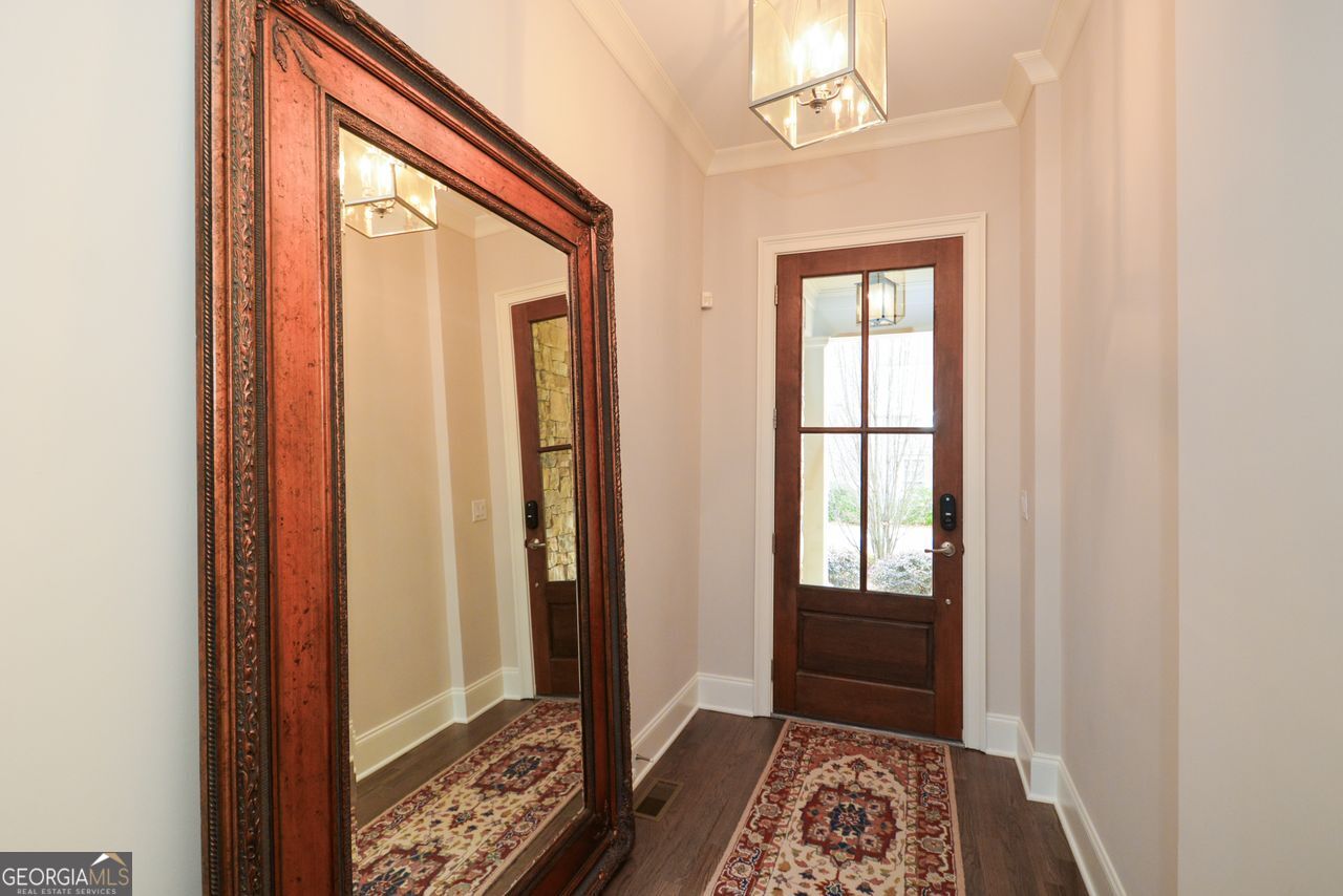 601 Abbington River Lane Property Photo 7