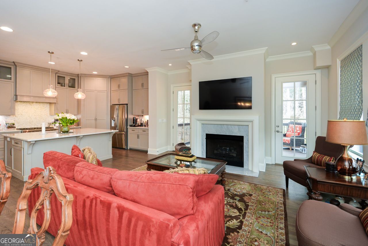 601 Abbington River Lane Property Photo 23