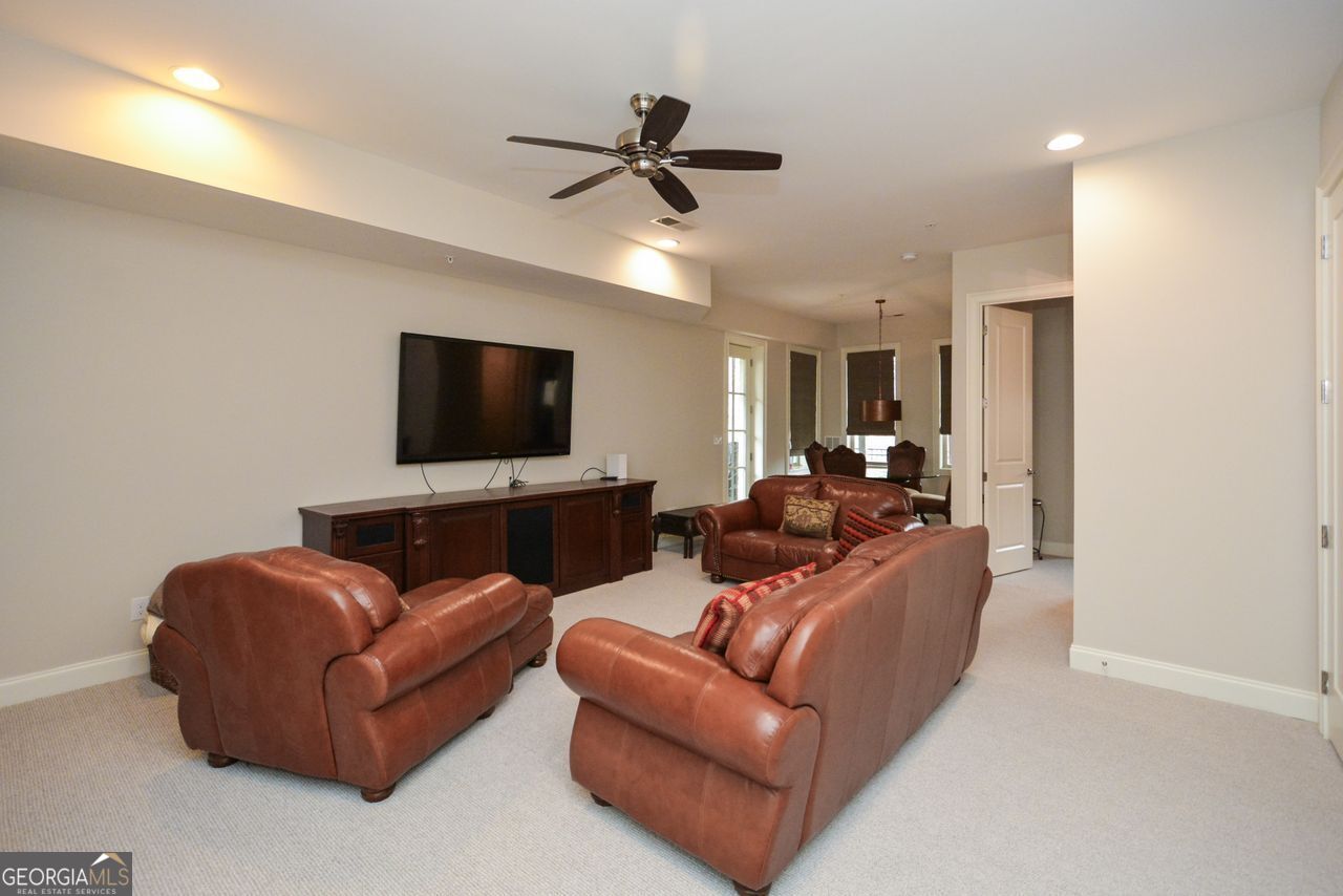 601 Abbington River Lane Property Photo 47