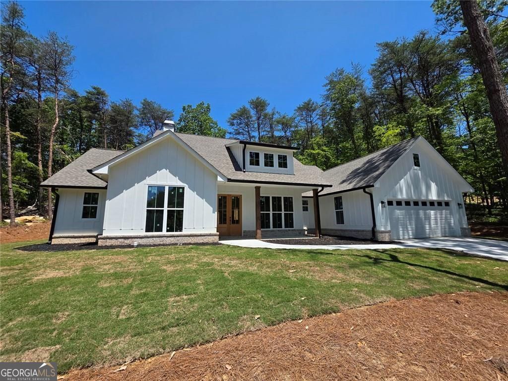 352 Oak Trace W Property Photo 1