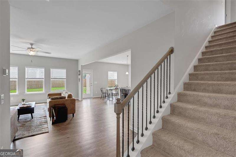 34 Rock Foot Way Se Property Photo 12