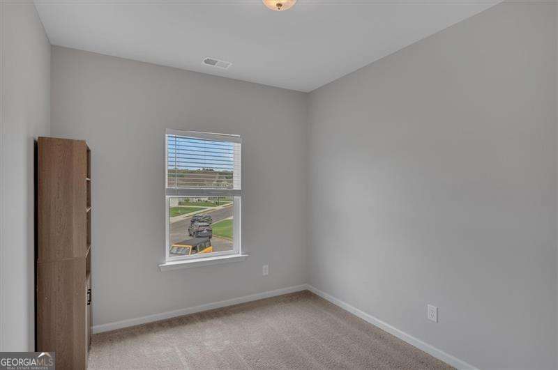 34 Rock Foot Way Se Property Photo 21