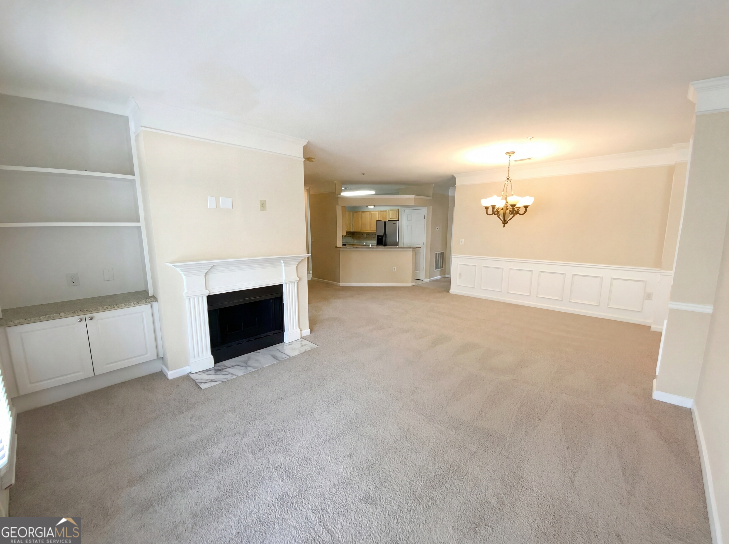 522 Sandringham Drive # 522 Property Photo 3